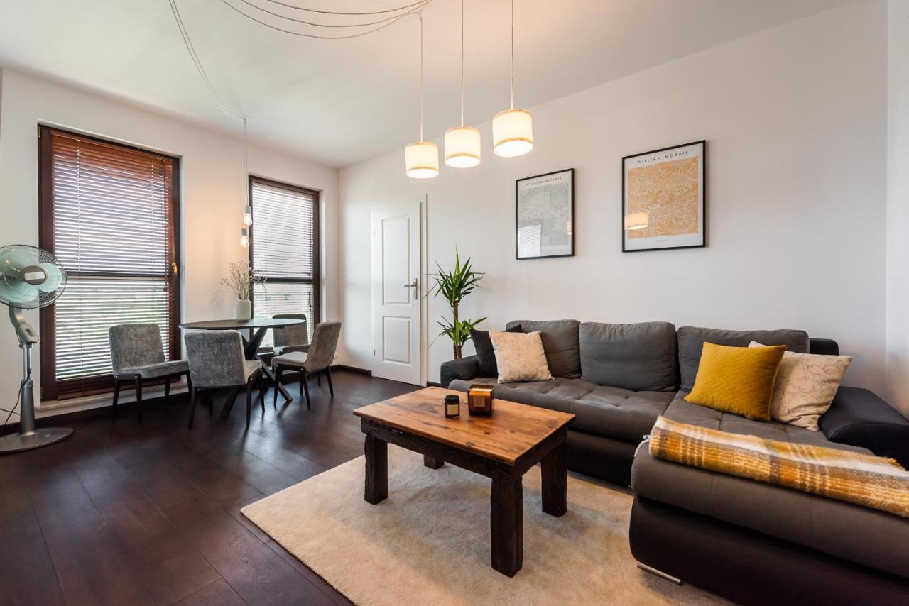 Ochota De Luxe Apartment Варшава Экстерьер фото