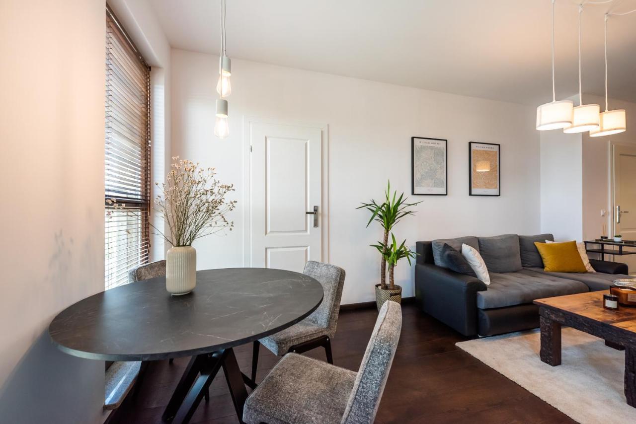Ochota De Luxe Apartment Варшава Экстерьер фото